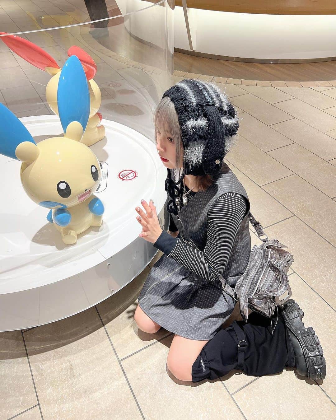 廣田あいか さんのインスタグラム写真 - (廣田あいか Instagram)「ㅤㅤㅤㅤㅤㅤㅤㅤㅤㅤㅤㅤㅤ ㅤㅤㅤㅤㅤㅤㅤㅤㅤㅤㅤㅤㅤ 推しとヲタクの距離ㅤㅤㅤㅤㅤㅤㅤㅤㅤㅤㅤㅤㅤ！ദ്ദി ߹ᯅ߹ ) ㅤㅤㅤㅤㅤㅤㅤㅤㅤㅤㅤㅤㅤ」2月19日 14時12分 - aiai0131_official