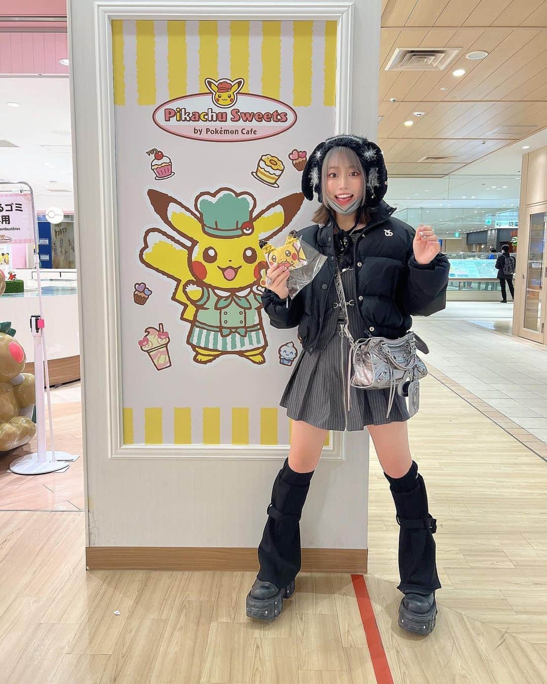 廣田あいか さんのインスタグラム写真 - (廣田あいか Instagram)「ㅤㅤㅤㅤㅤㅤㅤㅤㅤㅤㅤㅤㅤ ㅤㅤㅤㅤㅤㅤㅤㅤㅤㅤㅤㅤㅤ 推しとヲタクの距離ㅤㅤㅤㅤㅤㅤㅤㅤㅤㅤㅤㅤㅤ！ദ്ദി ߹ᯅ߹ ) ㅤㅤㅤㅤㅤㅤㅤㅤㅤㅤㅤㅤㅤ」2月19日 14時12分 - aiai0131_official