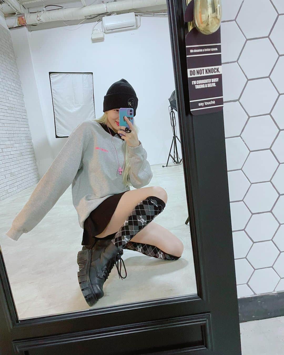 ヒョナ さんのインスタグラム写真 - (ヒョナ Instagram)「🖤💞」2月19日 20時22分 - hyunah_aa