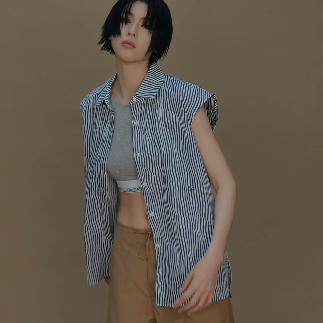 三吉彩花さんのインスタグラム写真 - (三吉彩花Instagram)「-Calvin Klein-  Calvin Klein Khakis Capsule collection Launched since February 15th!!!  ビジュアルにも登場しています🫶🏻  @calvinklein  #カルバンクライン #マイカルバン」2月20日 10時37分 - miyoshi.aa