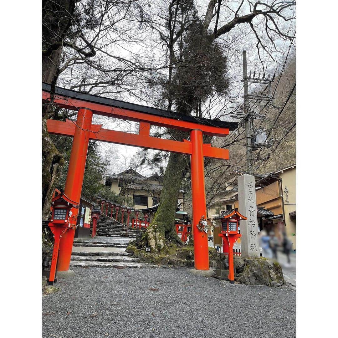渡辺瑠海さんのインスタグラム写真 - (渡辺瑠海Instagram)「. 冬休みをいただきひとり京都へ。  大好きな漫画 #舞妓さんちのまかないさん に出てくる場所を巡ってきました。  漫画を見ながら「ここかな？あそこかな？」と予定を立てている時間もとても幸せでした、、、  京都の思い出がたくさんできたので 少しずつ投稿させてください。  そして、気持ちを切り替えて今日からまた日々のニュースと向き合っていきます。 よろしくお願いします😌  #聖地巡礼 #一人旅  #京都」2月20日 13時34分 - rumi_watanabe_ex
