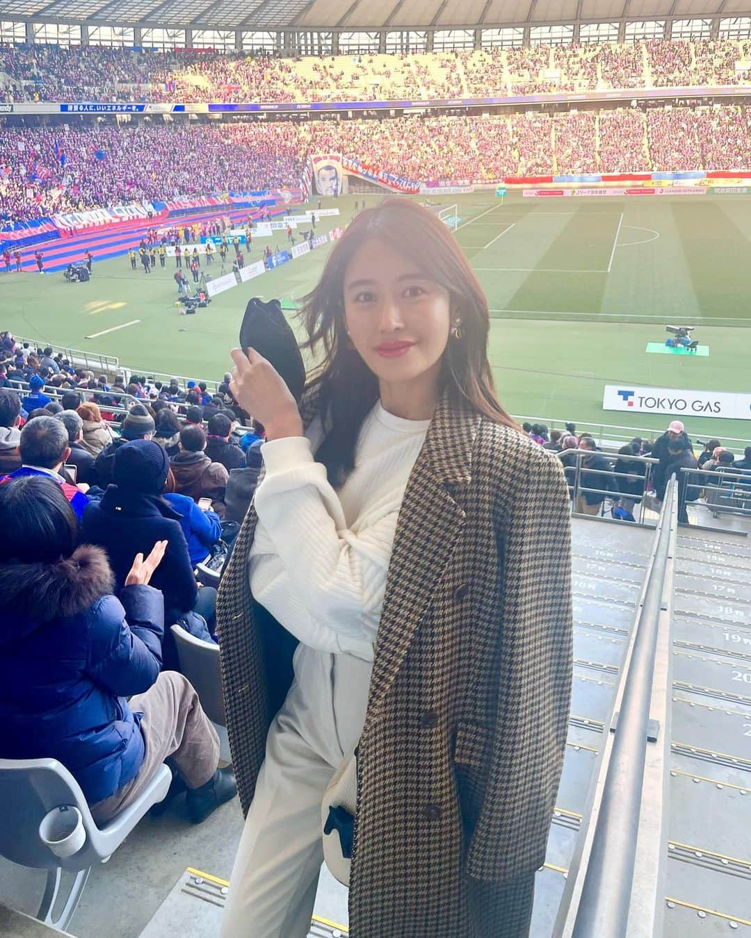 川口優菜さんのインスタグラム写真 - (川口優菜Instagram)「. Had a great weekend🙈❤️ Thank-you to all the soccer players,  who were involved for the games.  浦和レッズ🆚FC東京‼︎‼︎ #浦和レッズ #FC東京 #soccer  #soccergame #味の素スタジアム  #intheloop  #インザループ  #hermes」2月20日 15時54分 - yuna.kawaguchi