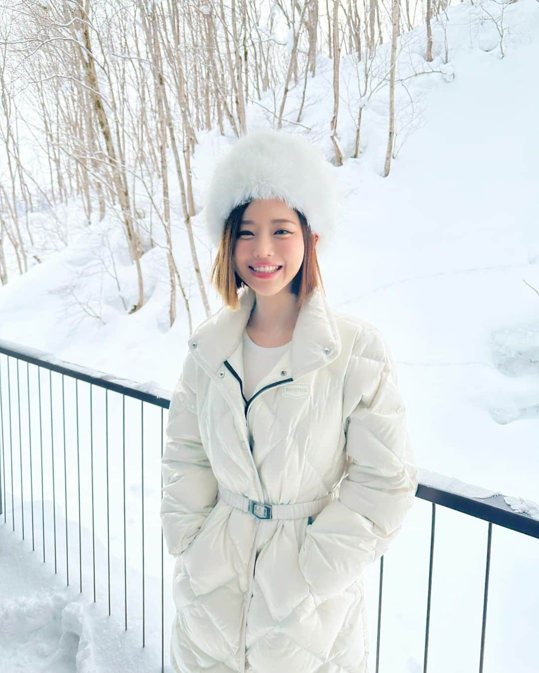 Dj Sodaさんのインスタグラム写真 - (Dj SodaInstagram)「겨울왕국 #삿포로 ☃️❄️ Snow white in #Sapporo 🤍❄️ #듀베티카 #duvetica」2月21日 0時36分 - deejaysoda