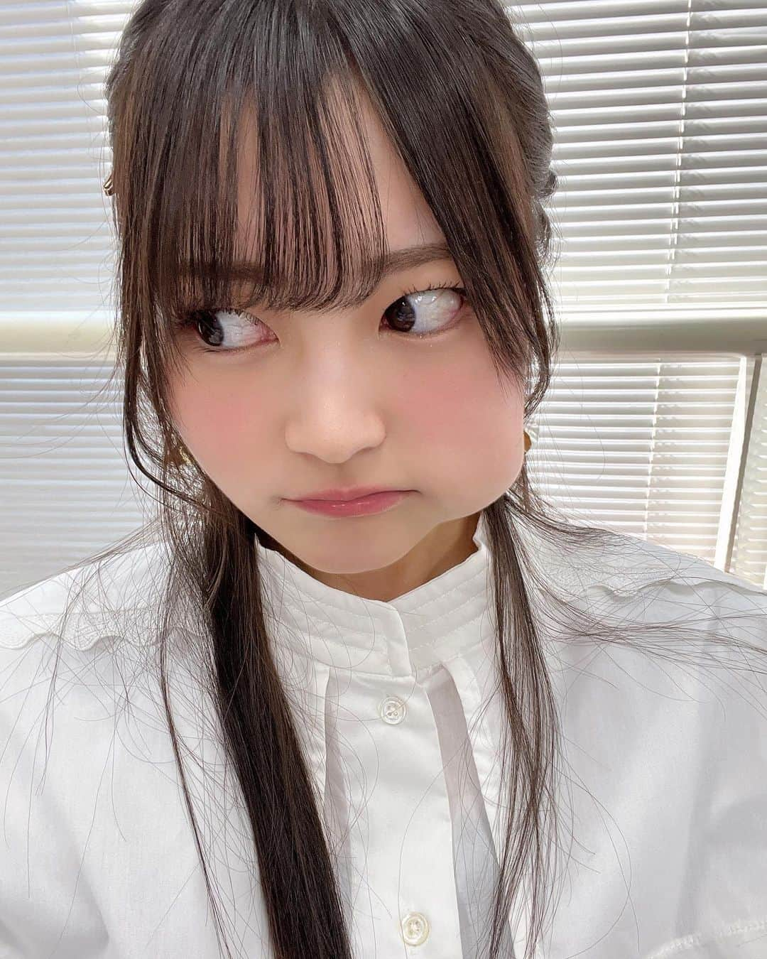 宇咲さんのインスタグラム写真 - (宇咲Instagram)「ほっぺ 膨れた！ . . . #アイドル #idol #Japan #japanesegirl #indonesia #自撮り #03 #19歳 #ほっぺ」2月23日 19時54分 - usa_usa0427