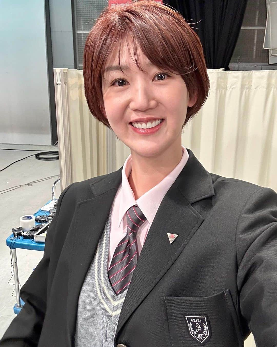 栗原恵さんのインスタグラム写真 - (栗原恵Instagram)「. 2/26(日) 19:00〜 フジテレビ『ジャンクスポーツ』 出演させていただきます📺  また制服に袖を通せる日が来るなんて…！ 貴重な体験をありがとうございました😂🫶  見て笑っていただけたら嬉しいです✨」2月24日 10時56分 - megumi_kurihara_official