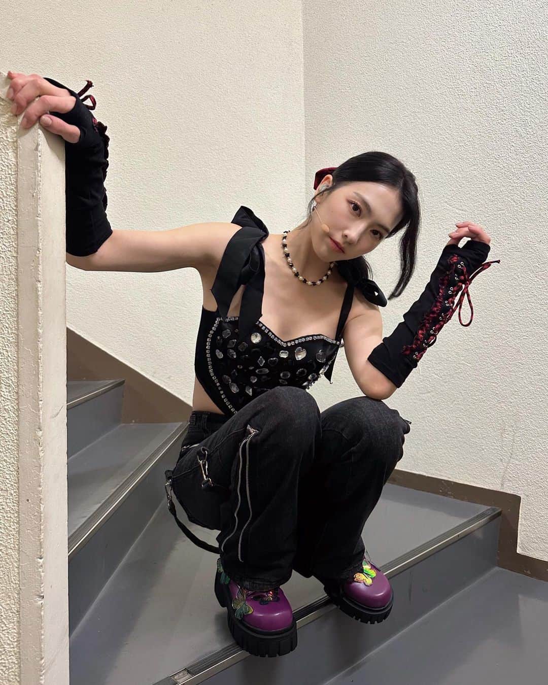 知英さんのインスタグラム写真 - (知英Instagram)「🐈‍⬛♥️👋🏻💨」2月24日 23時25分 - kkangjji_