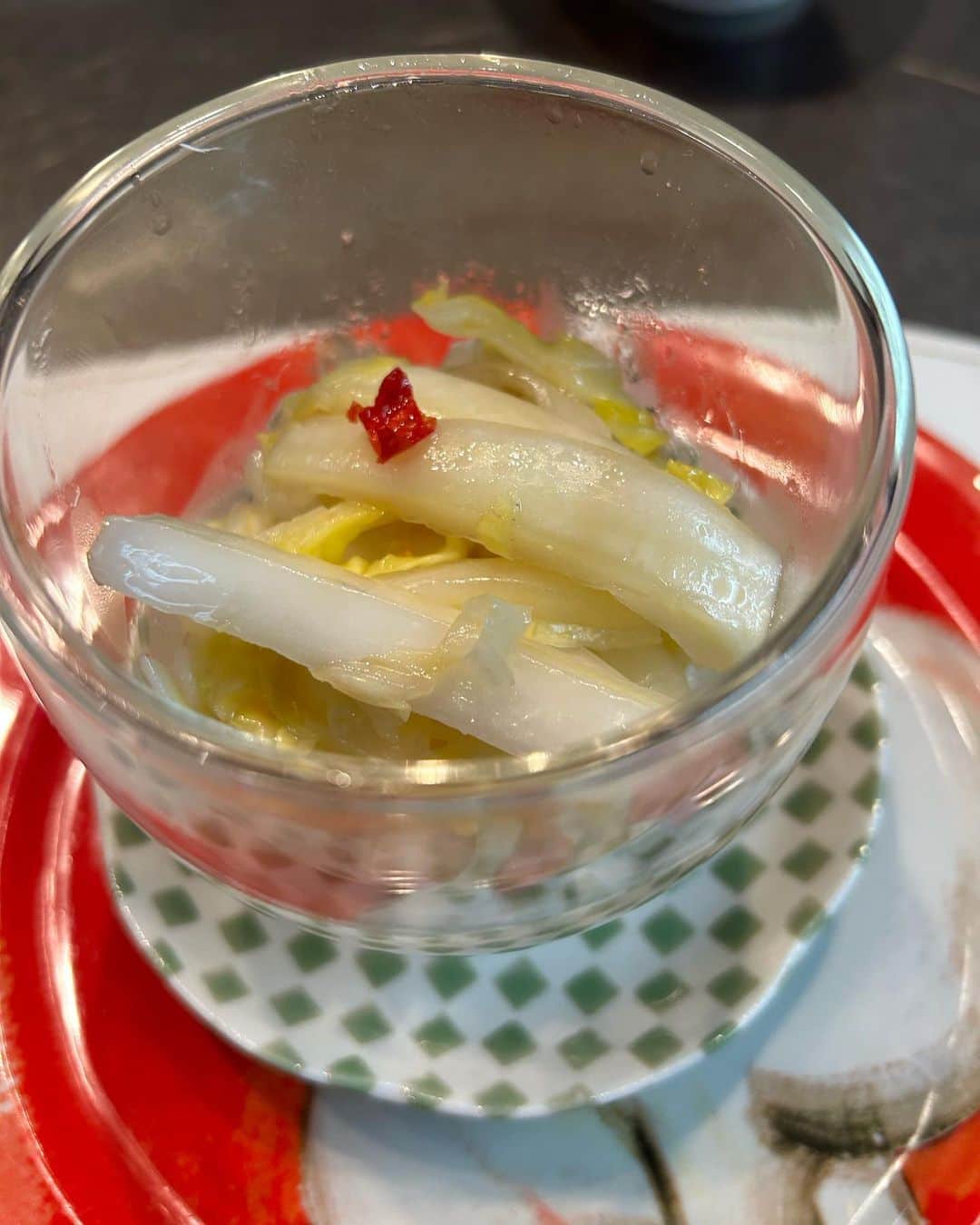 スパイスを効かせた鶏の胸肉とドライアプリコットのレシピ