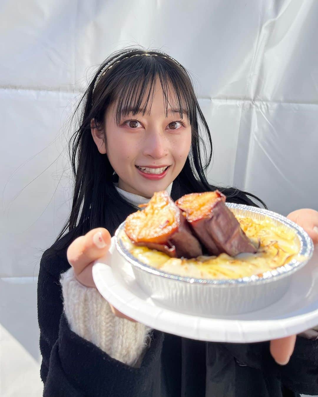 高井千帆さんのインスタグラム写真 - (高井千帆Instagram)「⁡ さつまいも博2023🍠🍠🍠  ⁡ 記念すべき初参戦は私と同じお芋大好き お母さんとおばあちゃんと堪能してきました、、🤤幸 恐らくですが私の来世はやきいもだと思います」2月26日 21時43分 - chiho_takai_official