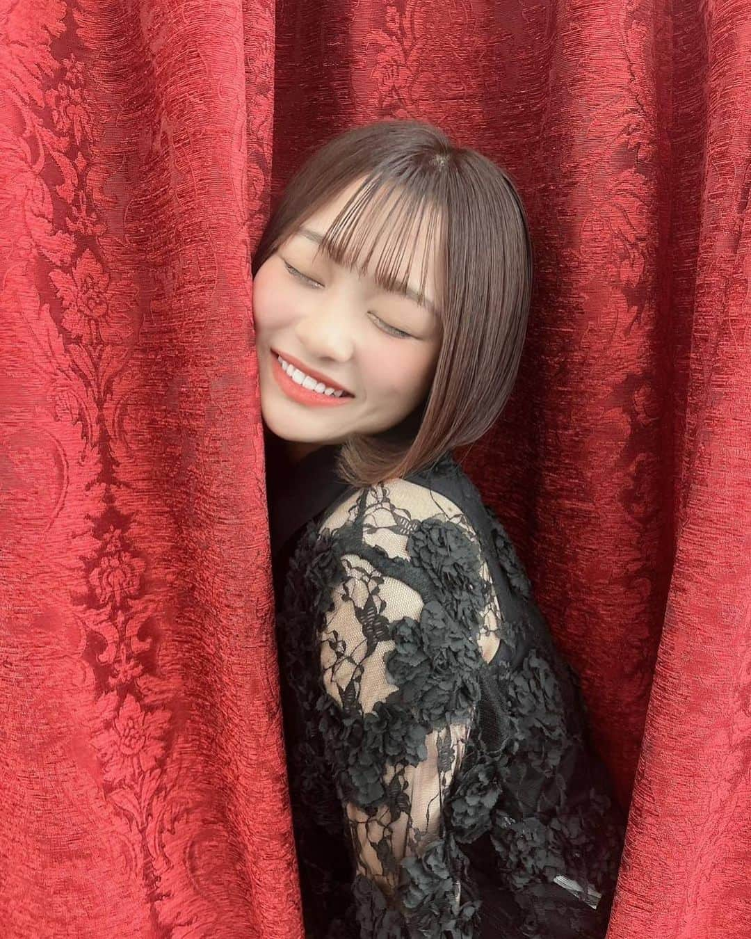 上ノ堀結愛さんのインスタグラム写真 - (上ノ堀結愛Instagram)「今日の写真だよぉ❤️🖤珍しい服装でしょ💭」2月27日 19時15分 - yua.0201