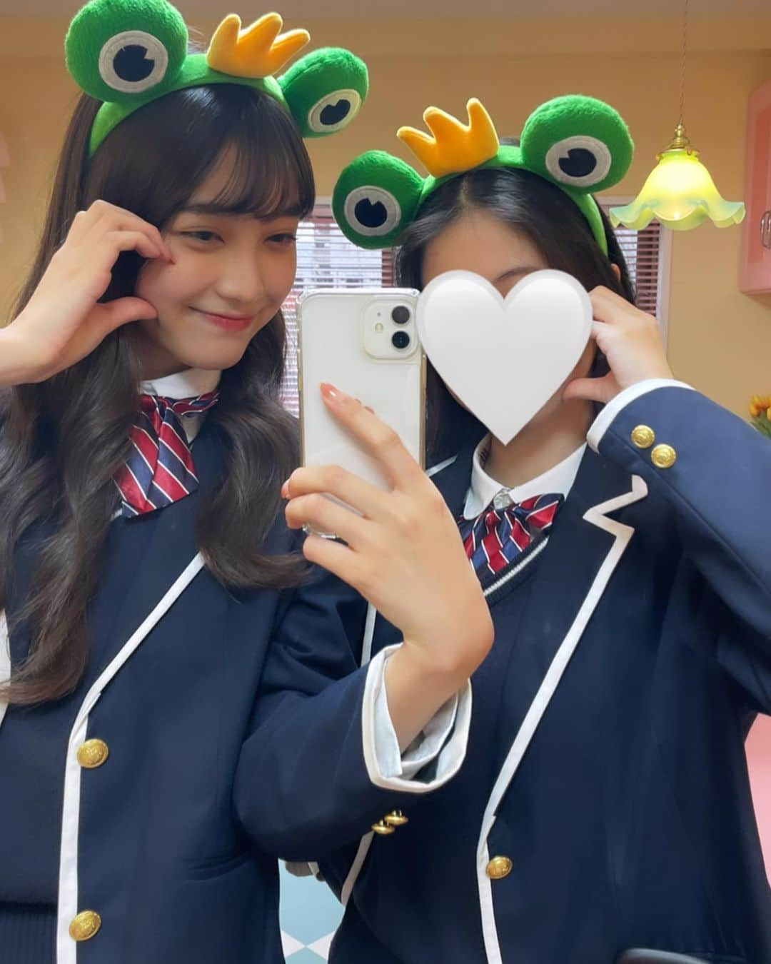 福田ルミカさんのインスタグラム写真 - (福田ルミカInstagram)「⁡ 👑🐸³₃ ⁡ ・ ・ ・ ・ ・ ・ #福田ルミカ #女優 #モデル #SJK #高校2年生#acali #17歳」2月27日 21時59分 - fukuda_rumika