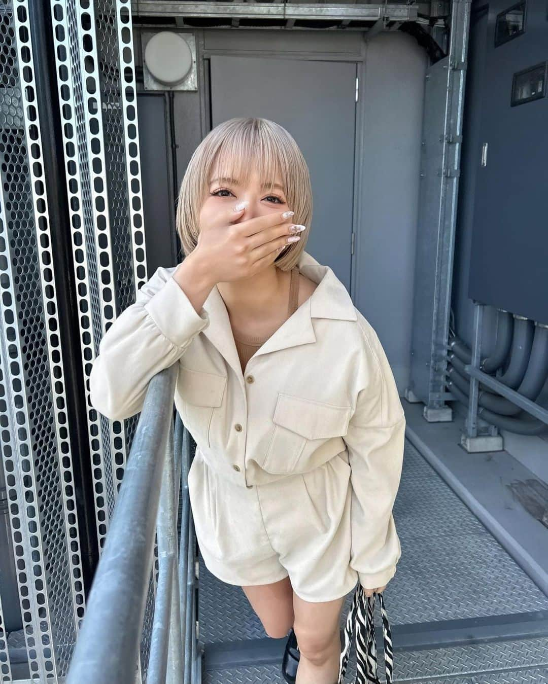 星美りかさんのインスタグラム写真 - (星美りかInstagram)「不完全さは美しさであり 狂気は天才であり 退屈よりもばかげている方が好きです💖」2月28日 16時38分 - hoshimi1990