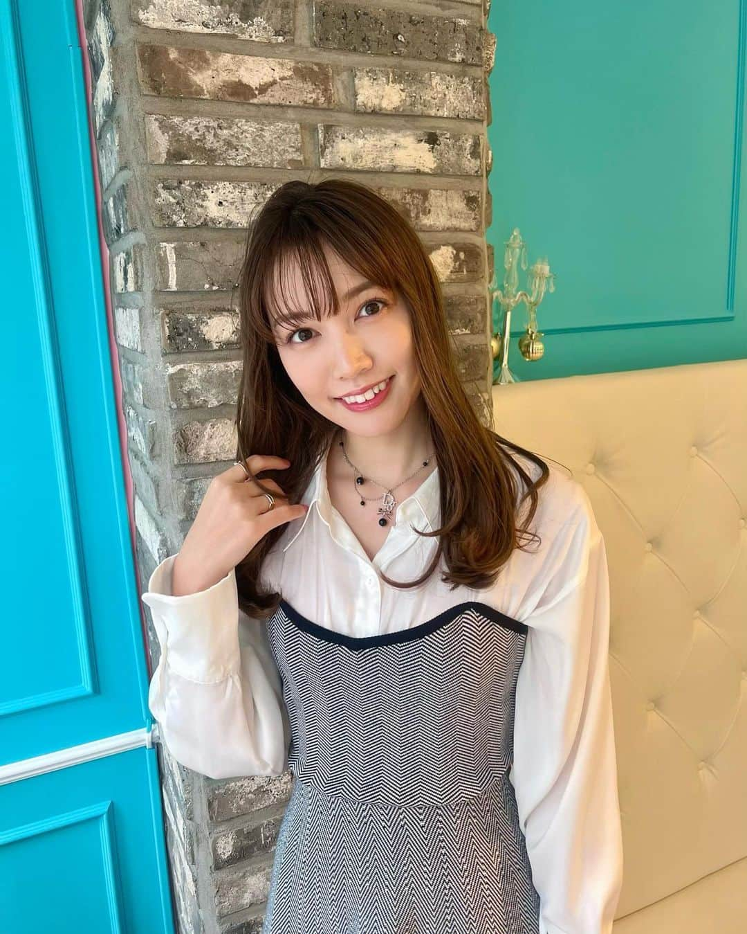 ののさんのインスタグラム写真 - (ののInstagram)「. ワンピースが好き👗  ♡ クリニーク大阪心斎橋　@clinique.osakashinsaibashi で ピコフラクショナルを受けてきたよ 肌が綺麗になるレーザーで続けて気になるニキビ跡綺麗にしていく✨  #クリニーク大阪心斎橋#ピコフラクショナル#肌ケア#ニキビ跡#美肌#美容#ワンピース#ワンピ#ワンピースコーデ#マーキュリーデュオ#シャツ#シャツコーデ#シャツワンピース#ディオール#ディオールネックレス#コーディネート#osaka#mercuryduo#dior」3月1日 7時18分 - nonoko0309