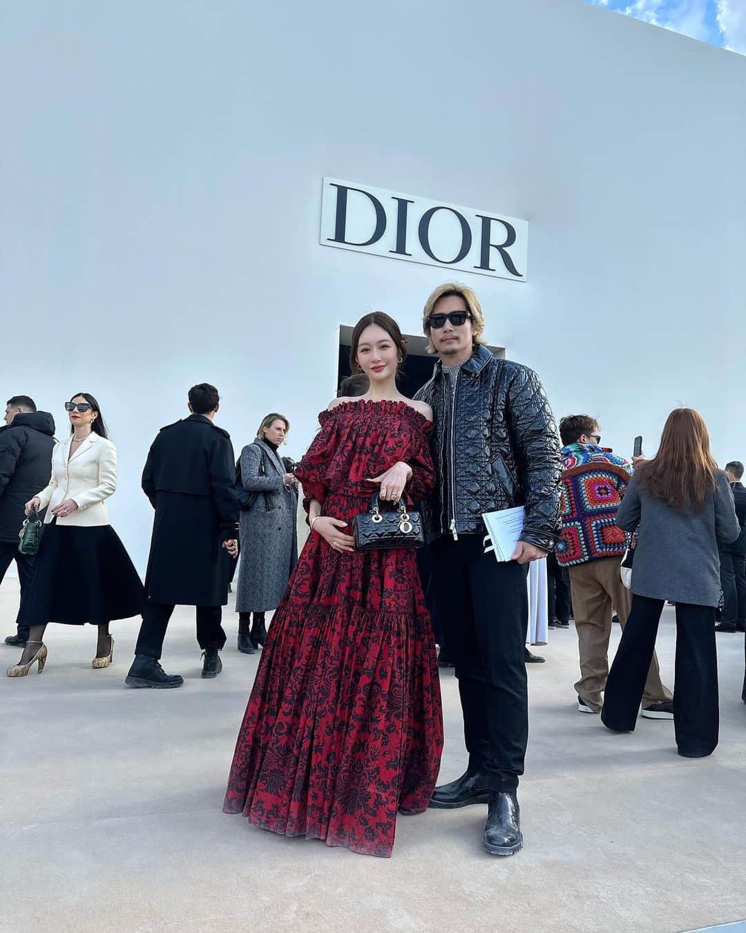 黒木啓司さんのインスタグラム写真 - (黒木啓司Instagram)「#parisfashionweek  #dior  #dioraw23 #paris🇫🇷 @reikamarianna   ちなみに Christian Diorと同じ誕生日だから来れて嬉しいw」3月1日 17時46分 - keiji_papa_