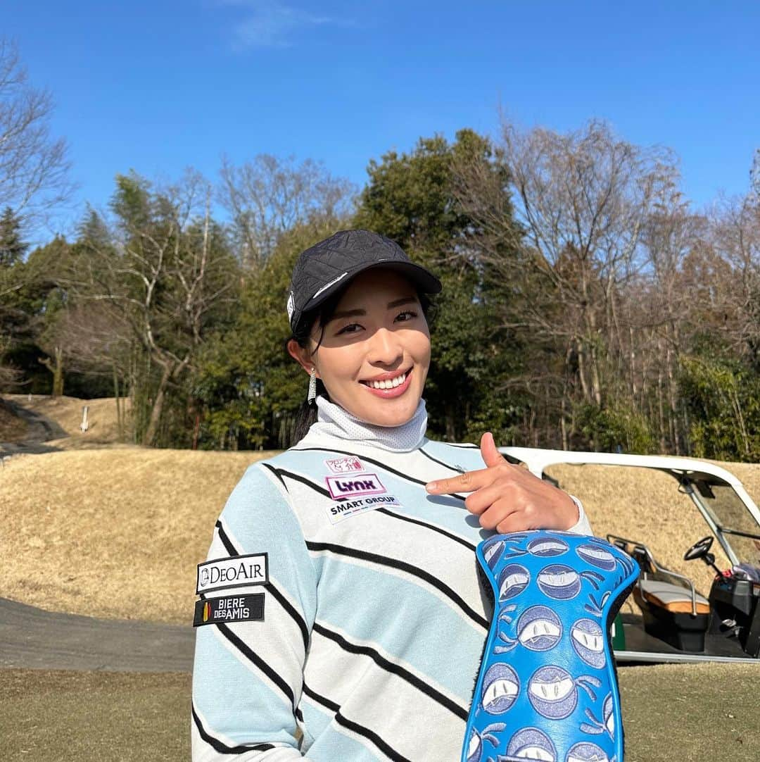 小澤美奈瀬さんのインスタグラム写真 - (小澤美奈瀬Instagram)「本日より、Lynx Golfさまにスポンサー契約をして頂けることになりました🥰💕 リンクスさまの練習器具は私もよく使っていてとてもお気に入りのものばかりです🥰練習器具以外にもゴルフの便利グッズなど細かいところまでゴルファー目線なところも大好きなブランドです😊⛳️キャディバッグやヘッドカバー、シューズやクラブ、インソールなど幅広く取り扱っていますのでぜひ皆様もお気に入りを探してみてくださいね🥰🌸 3/10〜12に神奈川県のパシフィコ横浜で開催されるジャパンゴルフフェア2023にも出店されますのでぜひお立ち寄りくださいね☺️🌟私もブースに行きますよ🥰 リンクスとはオオヤマネコの意味で光を意味するギリシャ語に由来しているそうです🥰オオヤマネコのように鋭い観察眼を持ってこれからもゴルフの情報に敏感に、勉強も引き続き頑張って皆様が豊かなゴルフライフを送れるように精進します☺️💝  #ゴルフ #Lynx #リンクス #小澤美奈瀬」3月1日 18時56分 - i_am_minase