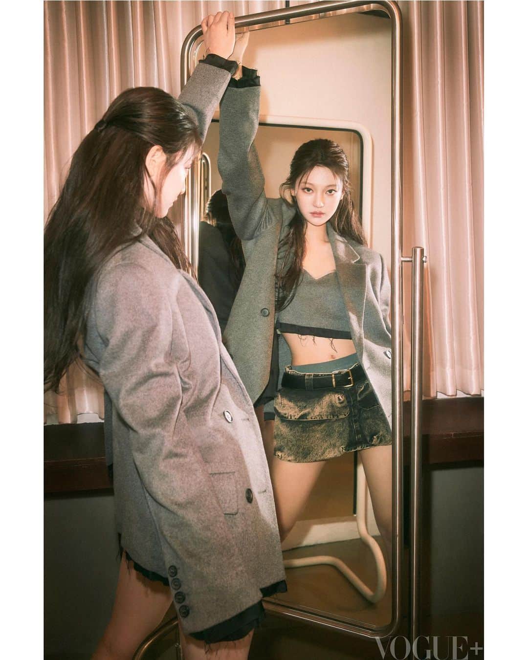 aespaさんのインスタグラム写真 - (aespaInstagram)「VOGUEplus NINGNING 🤿🧸🤍 @vogueplus  Photographer : 목정욱 @mokjungwook Make up : 조은비 @biyaaaa Hair : 윤서하 @yoon_seoha_ # : @kitts_hairmakeup  #VOGUEplus #aespa #NINGNING」3月2日 0時00分 - aespa_official
