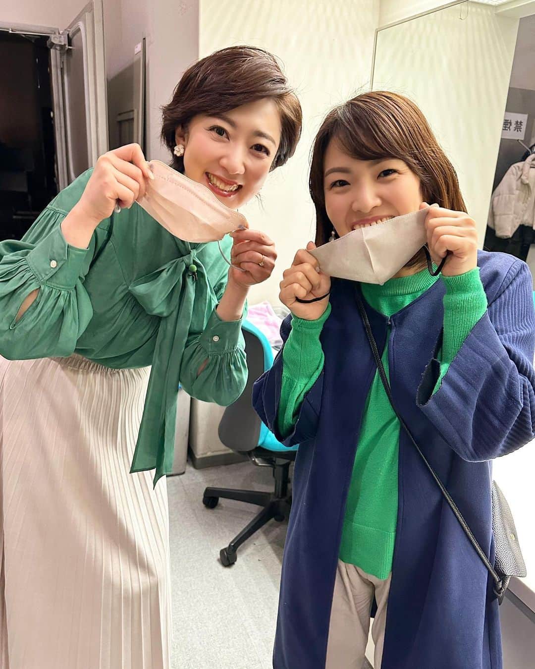 池尻和佳子さんのインスタグラム写真 - (池尻和佳子Instagram)「この後のニュースでは、マスクを外す時に向けた歯のケアやお肌のメンテナンスについてお伝えします。8年間RKBでリポーターとして活躍していた小松さんの最後の特集です。ご覧ください🍀」3月2日 16時44分 - wakako_ikejiri_rkb