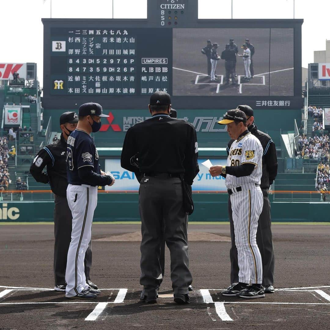 阪神タイガースさんのインスタグラム写真 - (阪神タイガースInstagram)「3月4日オリックス戦、本日の試合の様子です！ #板山祐太郎 選手 #植田海 選手 #森下翔太 選手 #岩崎優 選手 #伊藤将司 選手 #小林慶祐 選手 #馬場皐輔 選手 #岡田彰布 監督 #阪神タイガース #ARE」3月4日 18時51分 - hanshintigers_official