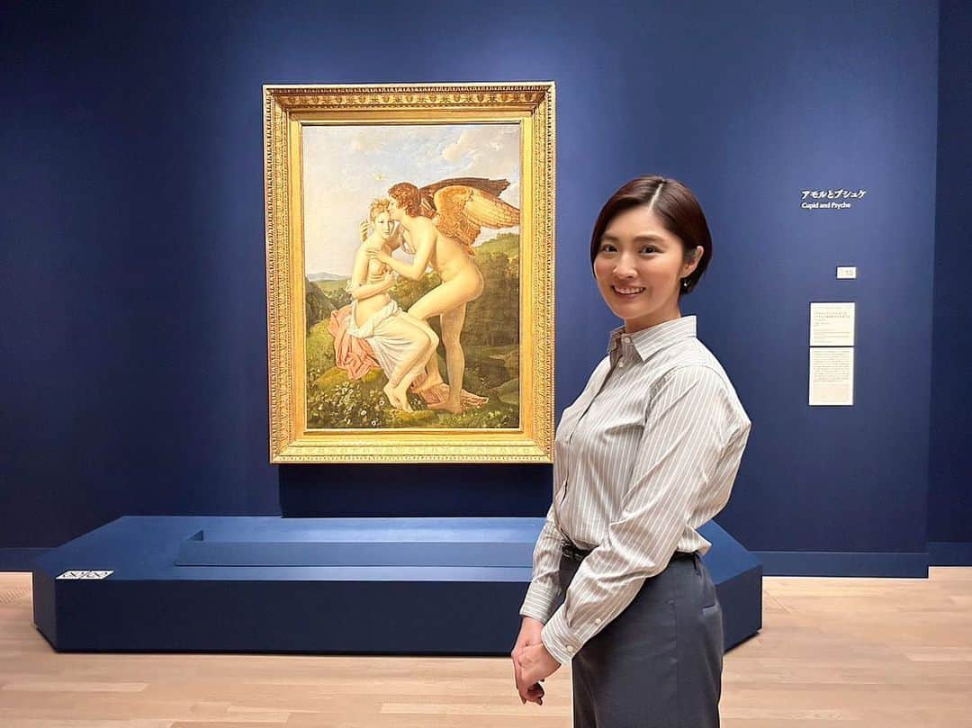 岩本乃蒼さんのインスタグラム写真 - (岩本乃蒼Instagram)「今週はじまった #ルーヴル美術館展  さっそくzeroで取材へ… ローランス•デ•カール館長に 案内していただきながらお話しを聞きました  額縁の外にも想像を巡らせながら 解説していただく贅沢な時間。 あらためて会期中 じっくり鑑賞しにいきたいとおもいます🖼」3月4日 19時50分 - noa_iwamoto