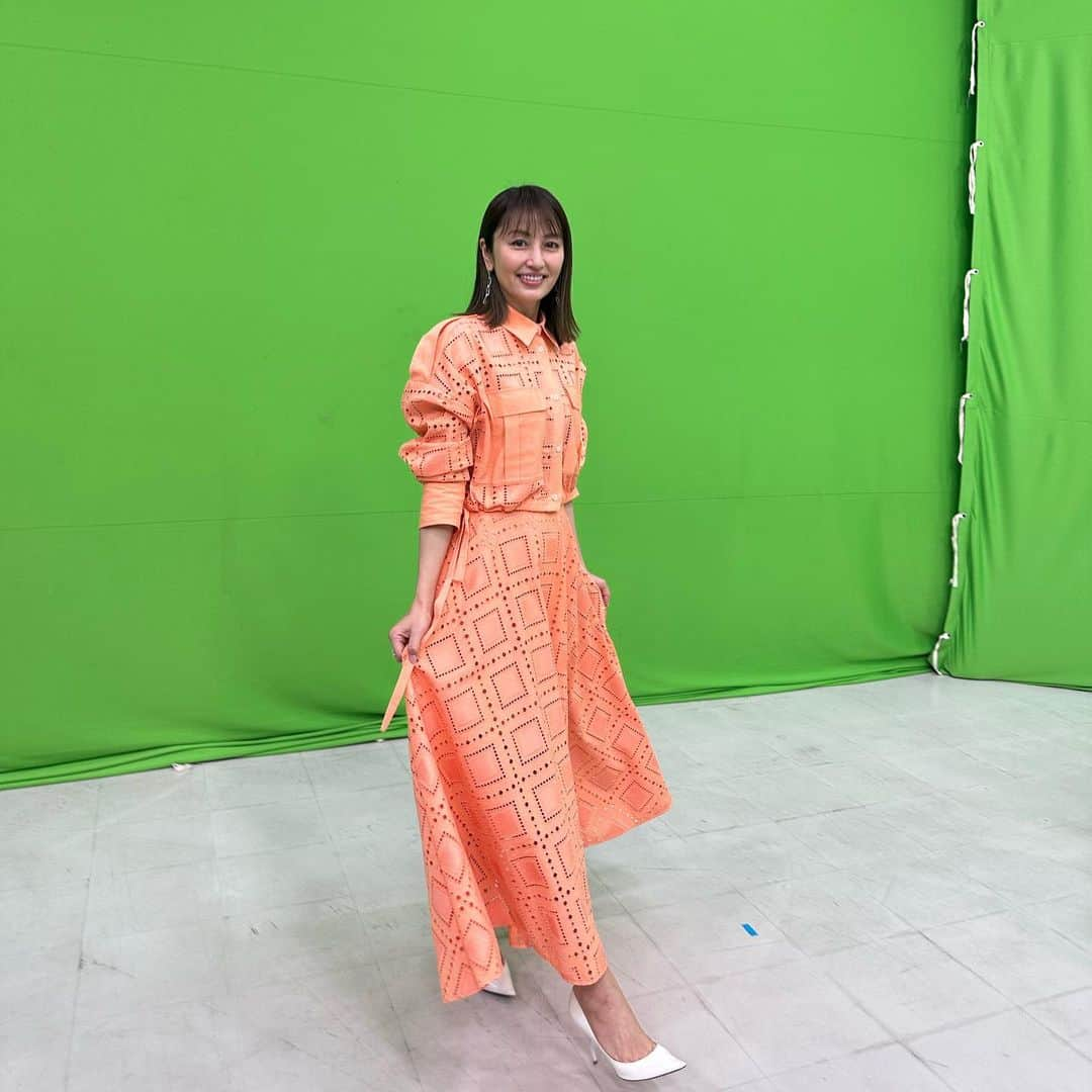 矢田亜希子さんのインスタグラム写真 - (矢田亜希子Instagram)「【オンエア】 2023年3月5日(日)16：05〜17：20 テレビ静岡・フジテレビ系全国ネット『動物さまの言うとおり』 大好きな番組！癒されます☆ #動物さまの言うとおり#テレビ静岡#フジテレビ#大好きな番組#癒し 衣装は @msgm_tokyo @blanciris_official」3月5日 15時02分 - akiko_yada