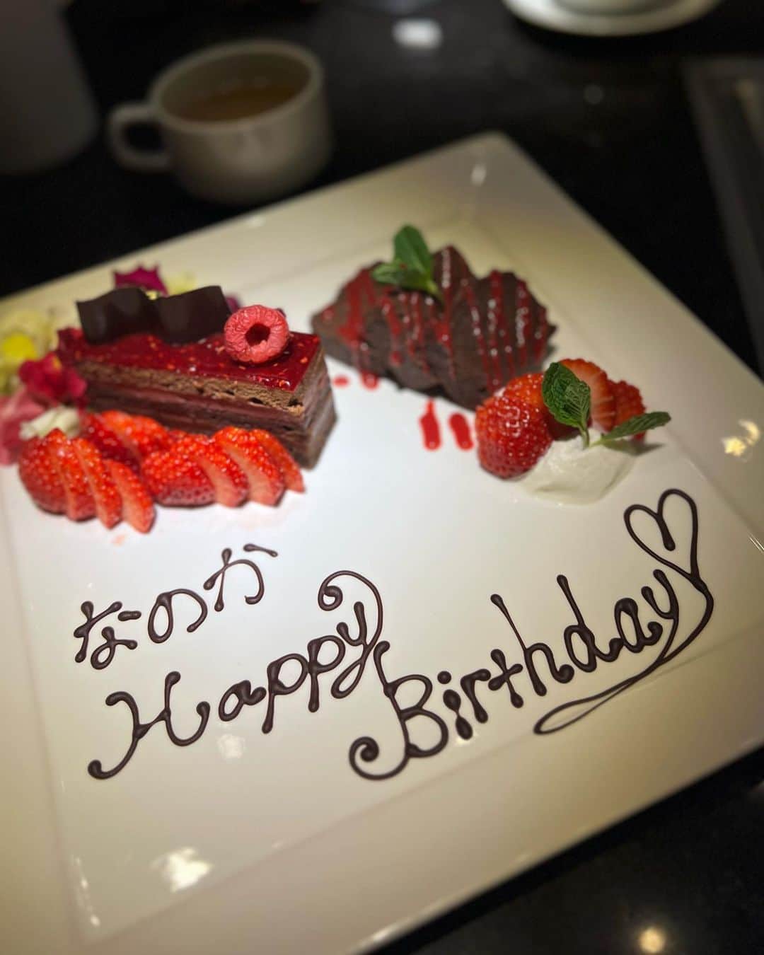 萩原菜乃花さんのインスタグラム写真 - (萩原菜乃花Instagram)「裏 新進気鋭🥹🫶 だーいすきな焼肉！！ すっごいお店に行ってきたよー！  会員制の新進気鋭の中でも さらに裏の新進気鋭！！  全部おいしすぎて 終始感動しっぱなしだった🤤  全然お酒詳しくないのだけど 珍しいお酒もたくさんあったので少しずつ頂きました☺️   少し先だけどお誕生日のお祝いまで🥰 ありがとうございました♡  #箸休めがキャビア#1人1瓶#焼肉屋さんで海鮮セット#会員制焼肉#会員制#焼肉#予約困難店#東京グルメ#トリュフ#白子#キャビア#うに#シャトーブリアン#ゴルフ#ゴルフ女子#ゴルフ男子#アナウンサー#フリーアナウンサー#新進気鋭#裏新進気鋭」3月5日 20時55分 - nanoka_hagiwara