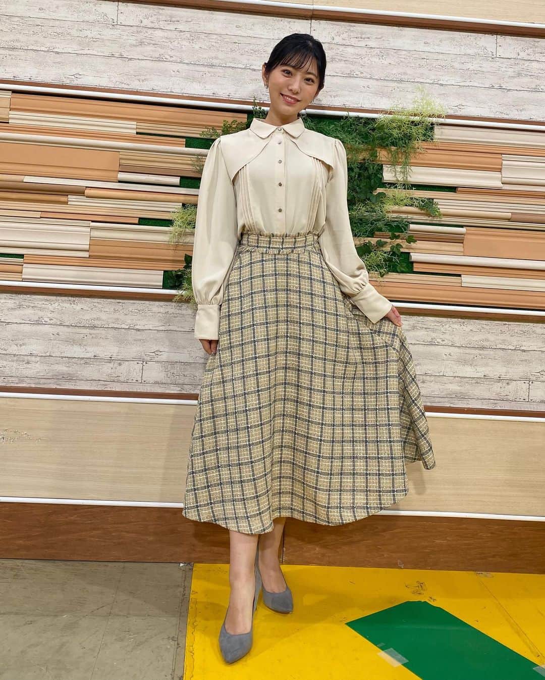 白戸ゆめのさんのインスタグラム写真 - (白戸ゆめのInstagram)「👗  #東京インフォメーション #衣装 ほんと朝はコンディションの差がすごい笑」3月6日 20時43分 - yumeno.s_