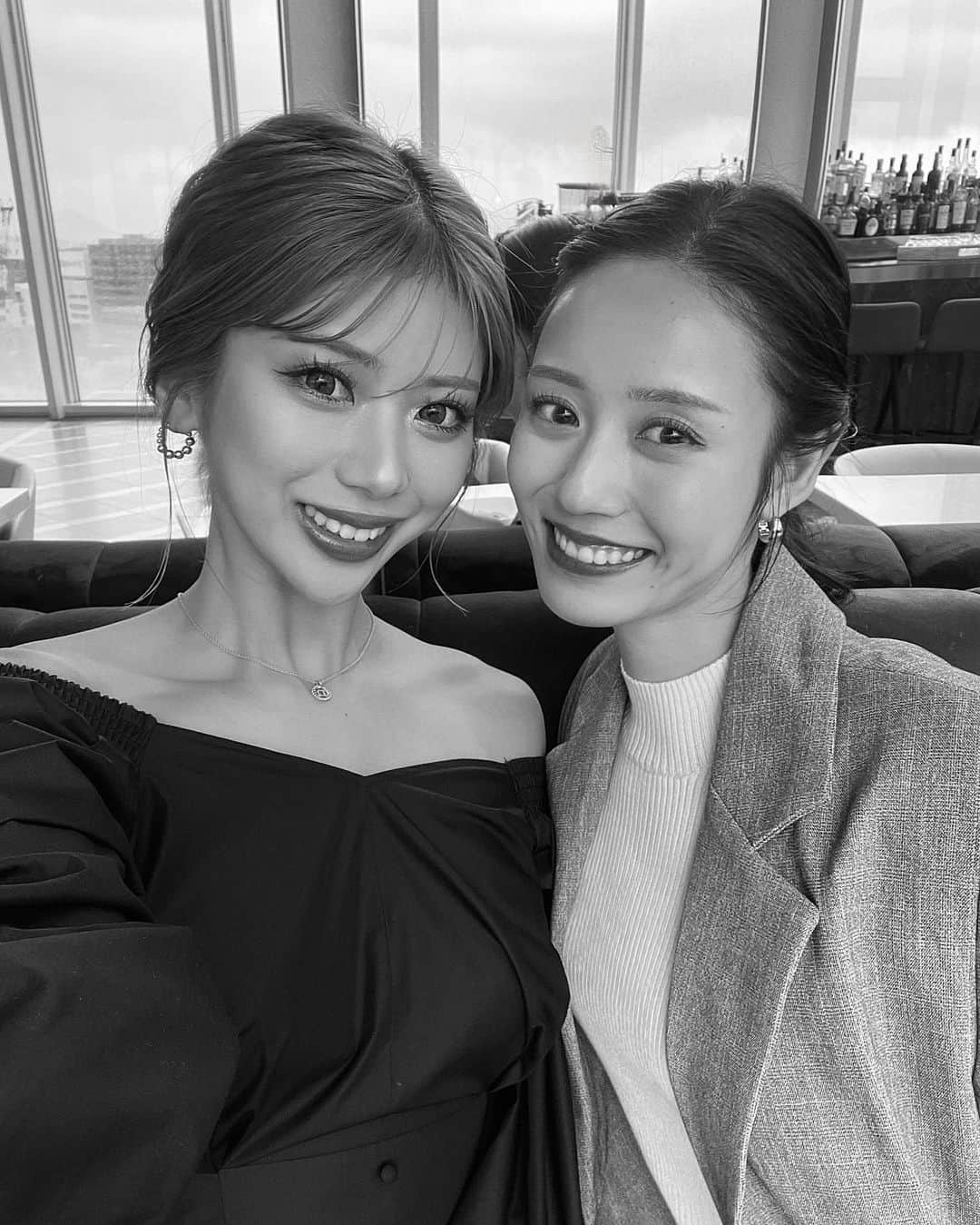 井手口瑞歩さんのインスタグラム写真 - (井手口瑞歩Instagram)「👩🏻‍❤️‍💋‍👩🏻 最近ハイペースで会ってる🫶🏻 旅行の計画立てねばだよ！ . #みずほとみんみ」3月7日 20時00分 - mizuho.04