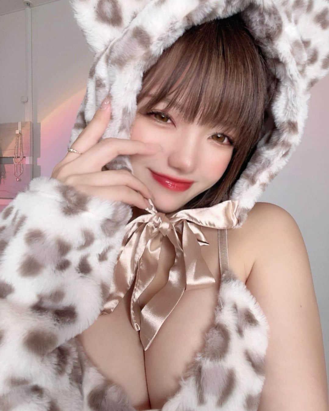 みきでりさんのインスタグラム写真 - (みきでりInstagram)「白豹大好き🐆🤍❄️ コスプレはいつもと違う自分になれて楽しい🫶🏻💕」3月7日 22時53分 - mikidelicious