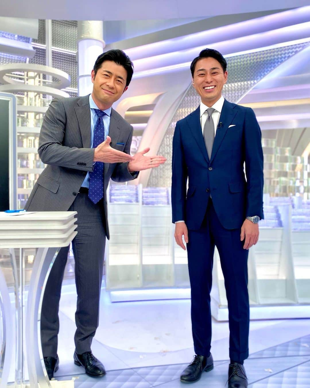 フジテレビ「プライムニュース イブニング」さんのインスタグラム写真 - (フジテレビ「プライムニュース イブニング」Instagram)「#イット ！放送中です   ●王座奪還へ #WBC #大谷 が先発 ●観光バスとワゴン車が正面衝突 ●#値上げ どこまで？マグロ大王が解説 ●人気の #直売所 ではどんなものがいくらで買える？ 黒毛和牛のステーキ＆巨大なブタまん＆新鮮野菜   宮司キャスターは取材のため、 榎並・木村・梅津キャスターがスタジオからニュースをお届けします   #榎並大二郎 @enami_daijiro #木村拓也 @takuya.kimura0801 #梅津弥英子 @yaeko.umezu   #柳澤秀夫   #ガチャピン @gachapin_official #竹俣紅 @benitakemata_official   #岸本理沙 #フジテレビ #アナウンサー 公式HP：https://www.fujitv.co.jp/livenews_it/ FNNプライムオンライン：https://www.fnn.jp/」3月9日 15時52分 - livenews_it