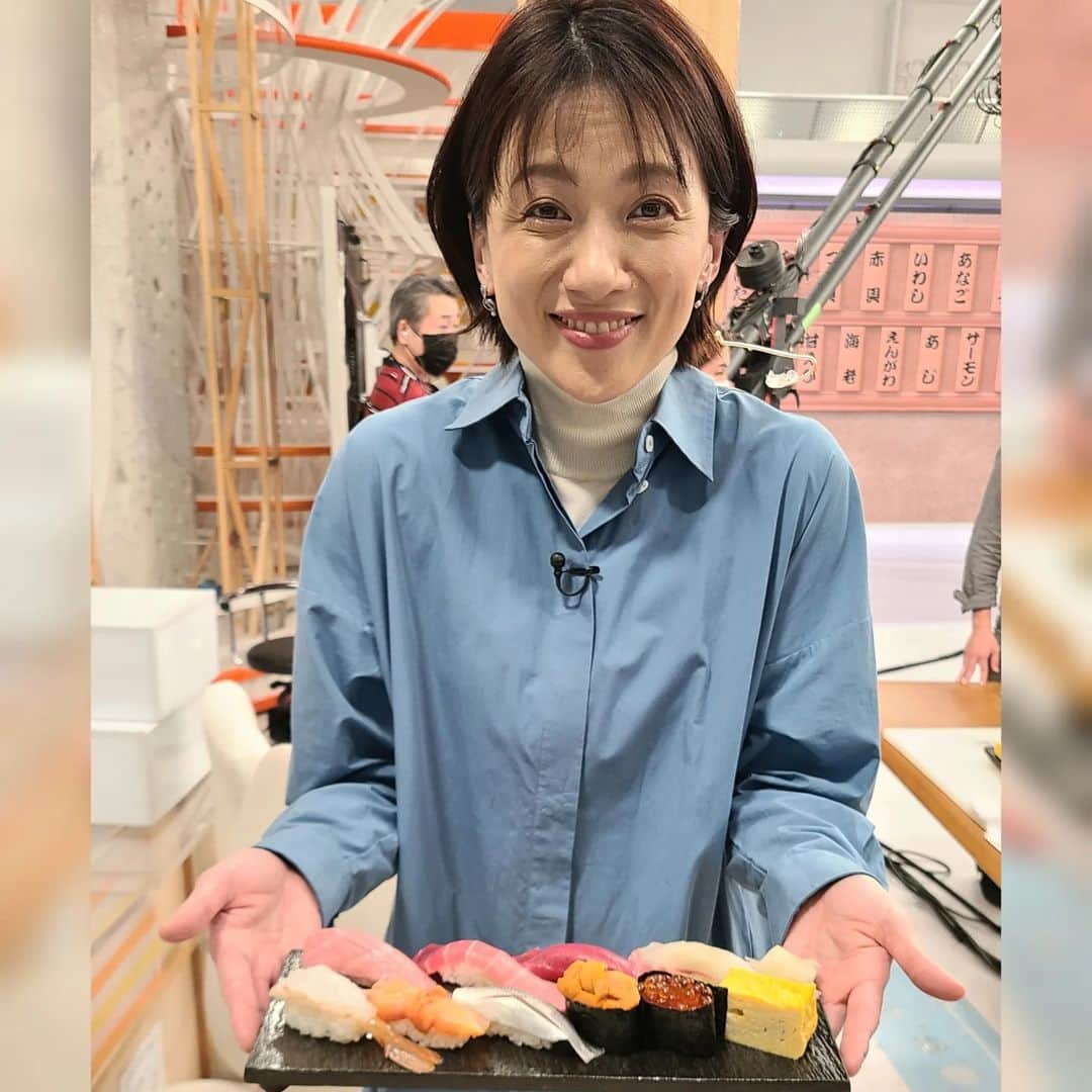 フジテレビ「プライムニュース イブニング」さんのインスタグラム写真 - (フジテレビ「プライムニュース イブニング」Instagram)「きょうは、すしざんまい の木村清社長がスタジオに！ 物価と賃金について、美味しいお寿司と共にお伝えしました。 番組内で職人さんに握っていただいたお寿司はみんなで美味しくいただきます✨  #すしざんまい #榎並大二郎 @enami_daijiro  #梅津弥英子 @yaeko.umezu #木村拓也 @takuya.kimura0801  #柳澤秀夫  #イット」3月9日 16時55分 - livenews_it