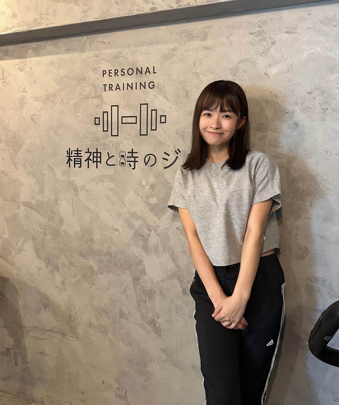 百川晴香さんのインスタグラム写真 - (百川晴香Instagram)「筋トレ💪🔥  @toki_gym で鍛えてきました🔥  最近プールで泳いでばっかだったのでちゃんと筋トレもするぞっ💪  @yama_ironside さん厳しくお願いします😂💪🔥   #筋トレ #トレーニング #筋トレ女子 #渋谷 #パーソナル #精神と時のジム」3月10日 15時46分 - momokawaharuka