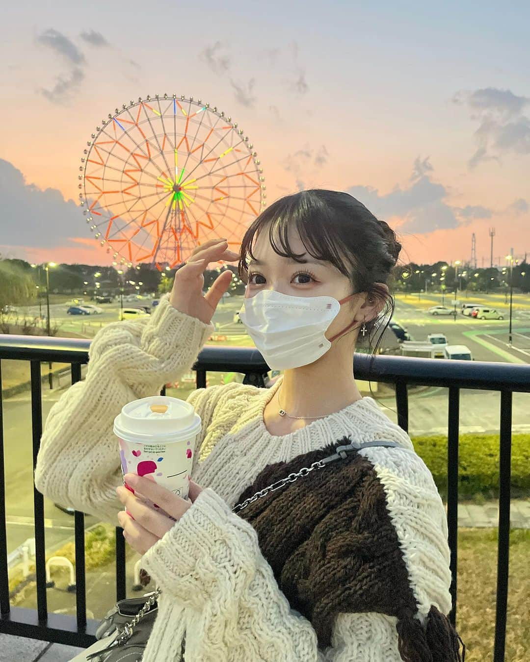 山本姫香さんのインスタグラム写真 - (山本姫香Instagram)「空ピンクで可愛い💕」3月10日 20時48分 - _himeka0904_