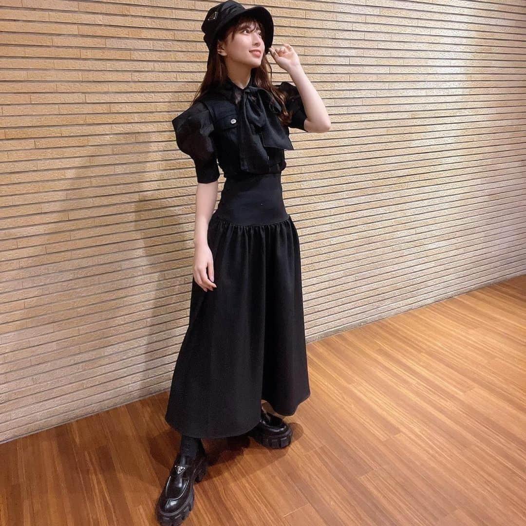 竹内星菜さんのインスタグラム写真 - (竹内星菜Instagram)「おはよう！！  最近のお気に入りお洋服🥰 . .  #ゼロイチファミリア #ゼロイチ #japanesegirl #女孩 #소녀 #竹内星菜 #长发 #可爱 #japan #グラビア #彼女感 #photo #女子 #followme #prada」3月16日 9時19分 - seina0227