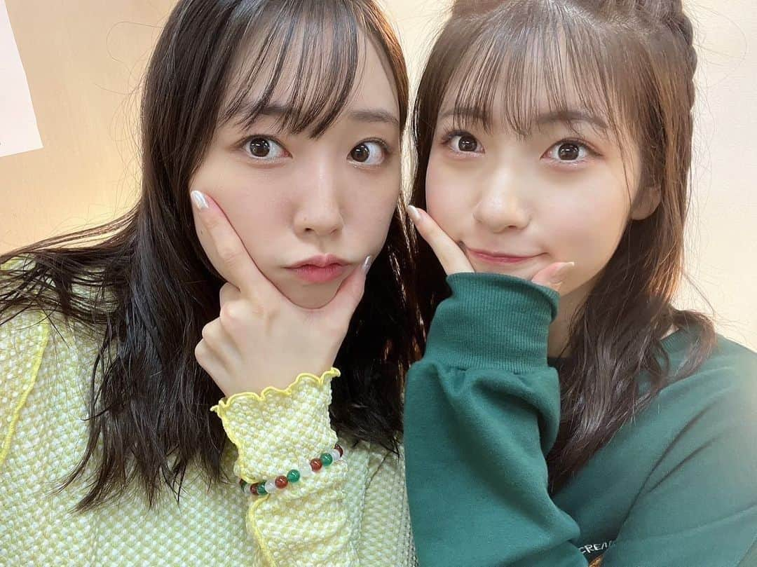 譜久村聖さんのインスタグラム写真 - (譜久村聖Instagram)「Happy birthday Dear Kitagawa～💎  写真見返してて気付いたんだけど 髪の長さ ずっと一緒だね♡✄�笑  すっかり大人なきたちゃんですが last teen思いっきり楽しんで～👒  #北川莉央 #北かわいい莉央 #おんちゃん #19歳 #15期成長日記 #お誕生日 #おめでとう #Birthdaygirl #morningmusume23 #モーニング娘 #morningmusume #モーニング娘23 #譜久村聖」3月16日 22時15分 - mizuki_fukumura.official