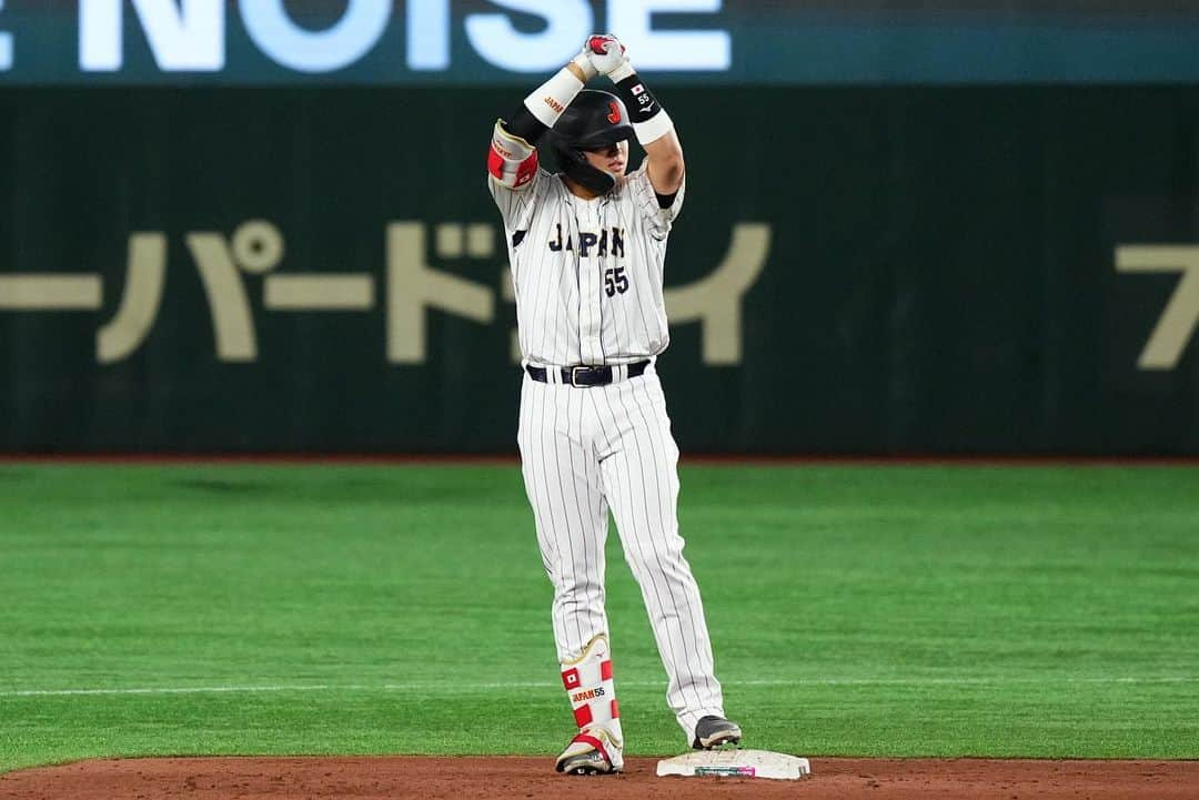 侍ジャパンさんのインスタグラム写真 - (侍ジャパンInstagram)「16日、「カーネクスト 2023 WORLD BASEBALL CLASSIC™ 準々決勝ラウンド 東京プール」でイタリアと対戦し、9対3で勝利。大谷翔平選手の流れを変えるバントや岡本和真選手の5打点の活躍など底力を発揮し5大会連続の準決勝進出を決めました。  #侍ジャパン #WorldBaseballClassic #カーネクスト2023WBC東京プール #岡本和真 #大谷翔平 #村上宗隆 #今永昇太 #ダルビッシュ有 #吉田正尚 #大勢」3月17日 1時29分 - samuraijapan_official