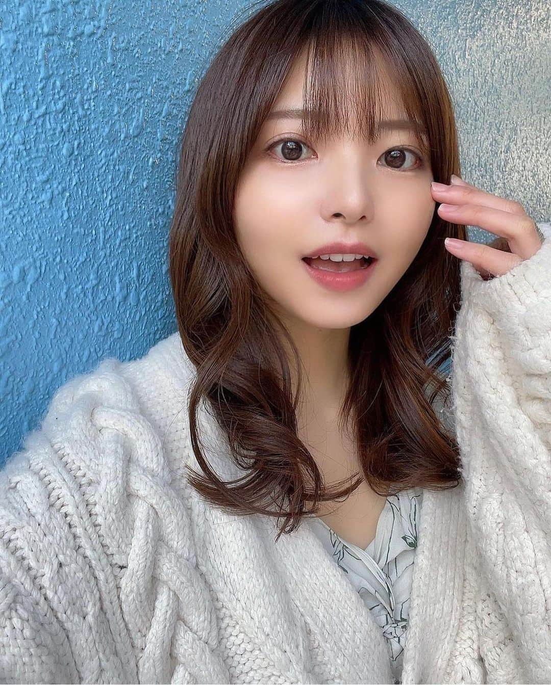 美女美容事情さんのインスタグラム写真 - (美女美容事情Instagram)「《どの表情が好き??🥰💞》 *⁠ リポストを使って素敵な美女の投稿を紹介させて頂く【ビジョビ💄美女美容事情💅】のコーナーです✨ *⁠ 今回ご紹介させて頂きますのは!!👀❤︎⁠⠀ 西谷 麻糸呂さん< @mashiron21 >の素敵なお写真📸⁠⠀⁠⠀⁠⠀⁠ *⁠⠀⁠⠀⁠⠀⁠⠀ 目がくりくりで可愛すぎる美女💖🎶 どの写真もCute❤︎でたまりませんね😍❣️ *⠀⁠⠀⁠⠀⁠⠀⁠⠀ 西谷 麻糸呂さん< @mashiron21 > ⁠⠀⁠⠀⁠⠀⁠⠀ 素敵な投稿ありがとうございました☺️📸✨ *⠀⁠⠀⁠⠀⁠⠀⁠⠀ 西谷 麻糸呂さんのアカウントには他にも素晴らしい投稿が沢山ありますので是非覗いてみてくださいね💁‍♀️💙⁠⠀⁠⠀⁠⠀⁠⠀ *⠀⁠⠀⁠⠀⁠⠀⁠⠀ △▼△▼△▼△▼△▼△▼△▼△▼△▼ ⁠⠀⁠⠀⁠⠀ ❤🧡💛「美女美容事情」💚💙💜⠀⠀⠀⠀⠀⠀⠀⠀⠀⠀⠀⠀⠀⠀⁠⠀⁠⠀⁠⠀⁠⠀⁠⠀ 👇掲載ご希望の方は👇⠀⠀⠀⠀⠀⠀⠀⠀⠀⠀⠀⠀⠀⠀⠀⁠⠀⁠⠀⁠⠀⁠⠀⁠⠀ @b_b_j.jタグ付けと🖤 #ビジョビ ⁠⠀ 🖤タグ付けお願いします✨⠀⠀⠀⠀⠀⠀⠀⠀⠀⠀⠀⠀⠀⠀⠀⁠⠀⁠⠀⁠⠀⁠⠀⁠⠀ △▼△▼△▼△▼△▼△▼△▼△▼△▼ ⁠⠀⁠ #gunhee #ヘアカット #ヘアスタイル」3月17日 17時34分 - b_b_j.j