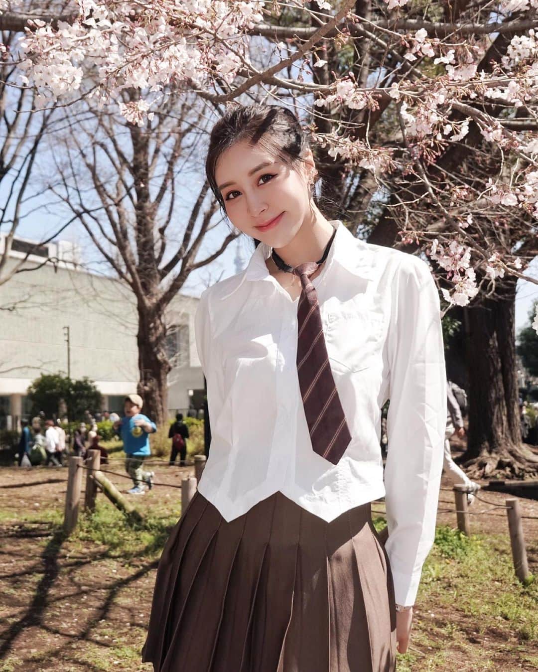 リタ（瑞塔兒）さんのインスタグラム写真 - (リタ（瑞塔兒）Instagram)「高校生賞櫻啦🌸🇯🇵」3月19日 13時22分 - love_ritakao