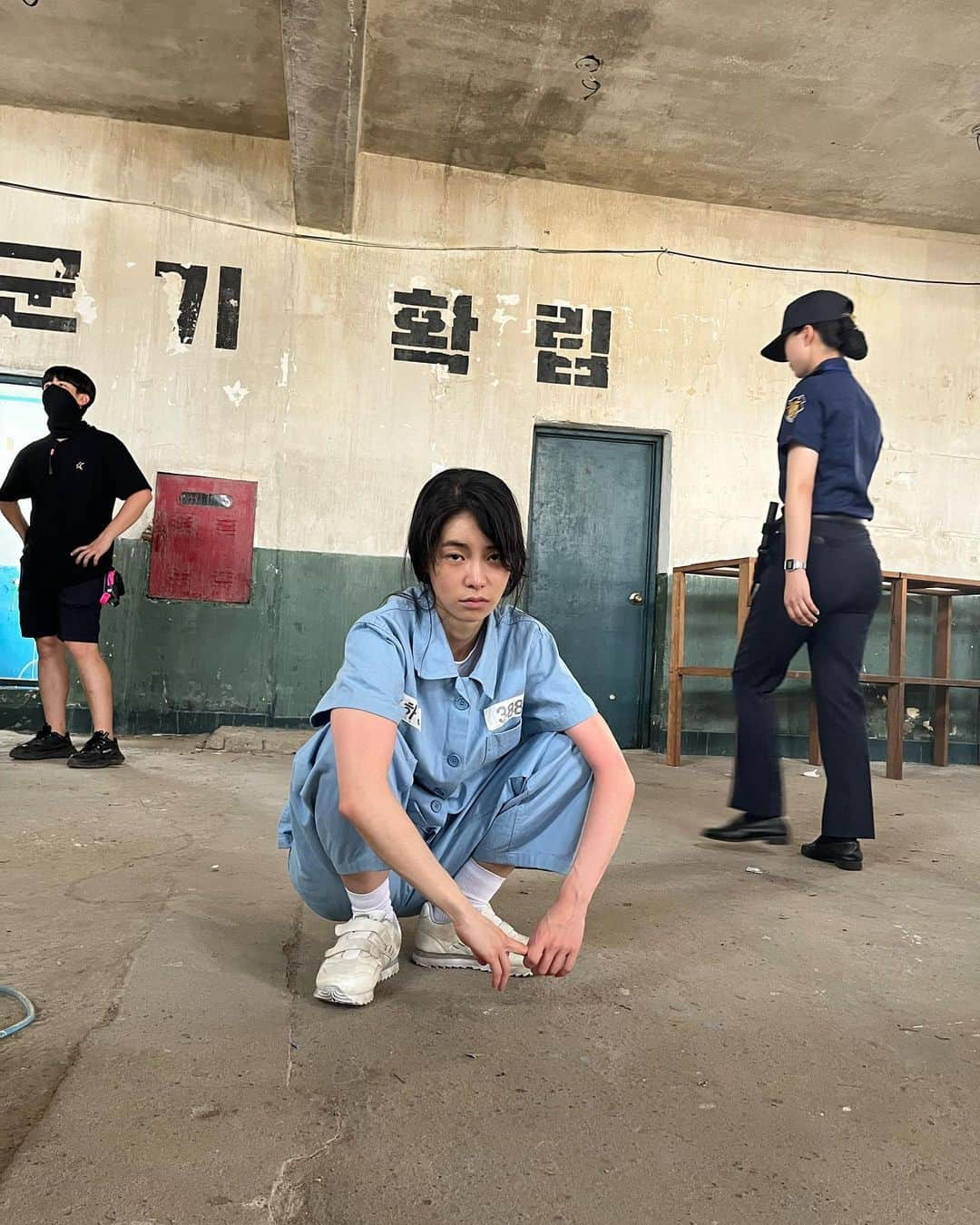 イム・ジヨンさんのインスタグラム写真 - (イム・ジヨンInstagram)「군기 확립  #netflix #더글로리」3月19日 13時53分 - limjjy2