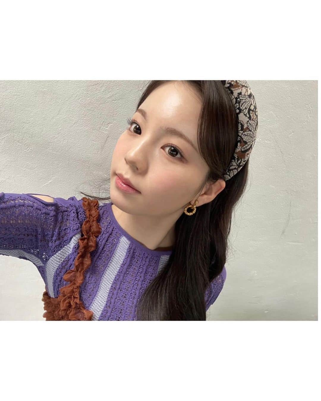 NiziUさんのインスタグラム写真 - (NiziUInstagram)「anan💜💚 • • • #🌷🌷🌷」3月20日 16時19分 - niziu_artist_official