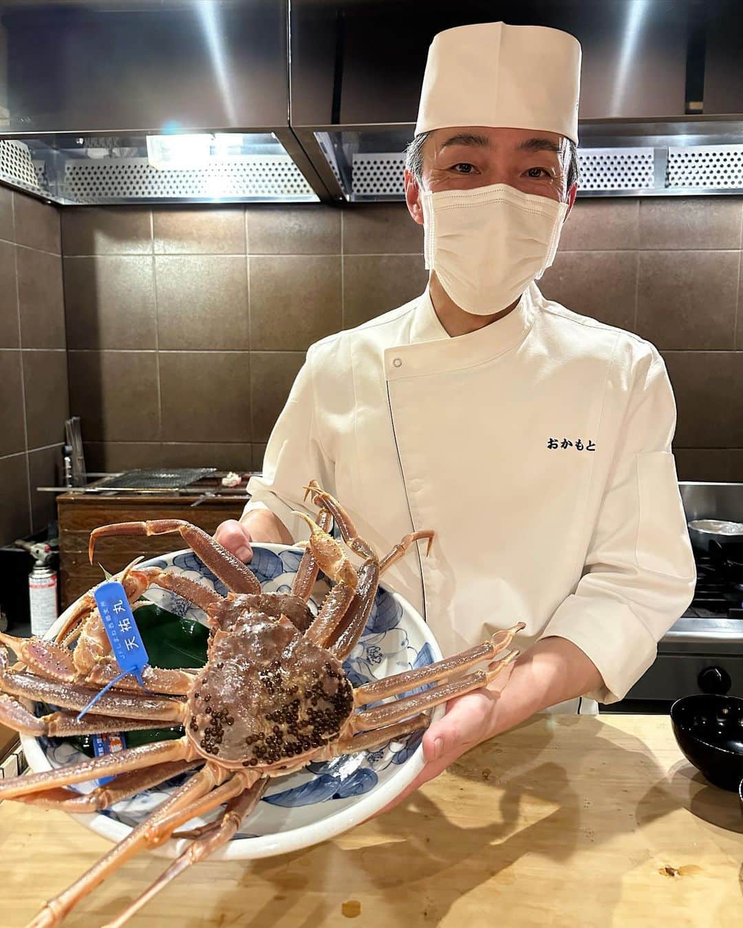 MAYUさんのインスタグラム写真 - (MAYUInstagram)「. だいすきなカラスミ蕎麦を食べに🧡 . ご飯は安定に4杯たべた🍚🍚🍚🍚✨ 美味しいお米だいすきっ！！ . . 明日の朝はWBC準決勝だね⚾️✨ こんなに野球にハマったの初めて！ テレビの前でしっかり応援するぞ〜📣🥺✊🏻🇯🇵 . . #ootd#fashion#miumiu#valextra#おかもと#和食#日本料理#カラスミ蕎麦#japan#japanesefood#japanese#japanesegirl」3月20日 18時50分 - mayu.kina_golf