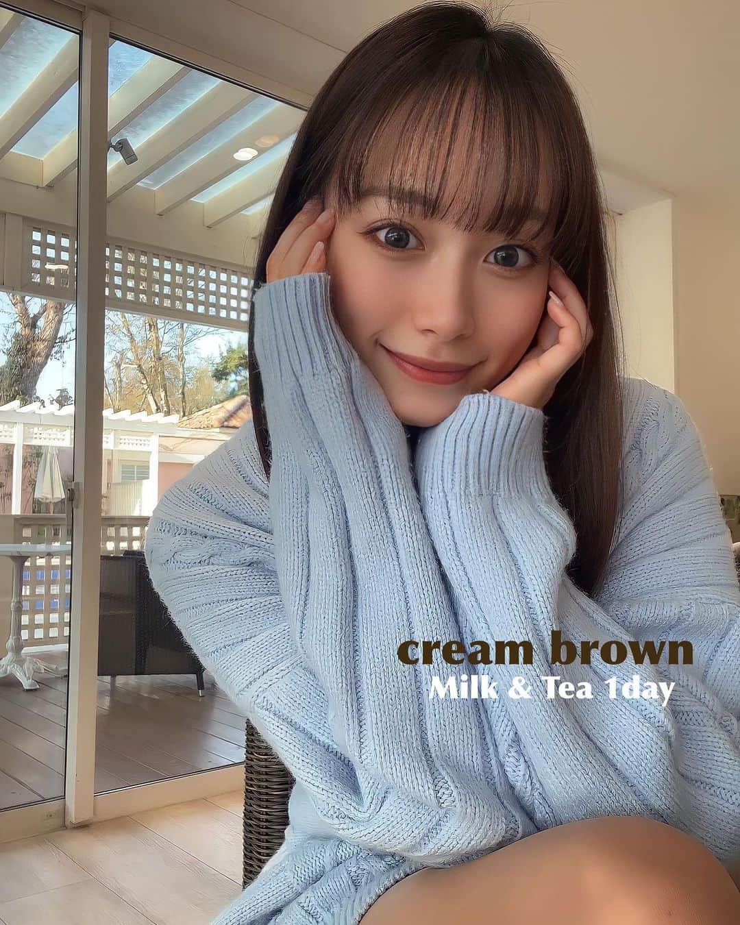 岡島彩花さんのインスタグラム写真 - (岡島彩花Instagram)「@chuulens_japan   3月15日に発売された、　 Milk & Tea 1day (ミルク&ティーワンデー)🍼💕  cream brown (クリームブラウン) cream gray (クリームグレー)の２色展開です！ 1枚目はクリームブラウン、 3枚目が、クリームグレー🤎  どっちもめちゃくちゃ可愛かった！  私のフォロワーの方にお使いいただける10%オフクーポンがあるので、気になった方は是非使って下さい🐣  （クーポンリンクはストーリーから飛べます！） ✔クーポンコード： okajima_ayaka ✔ クーポンリンク：https://chuulens.jp/discount/okajima_ayaka ・全商品対応可能です🎉  ‎🤍 商品説明 ‎🤍 商品名 Milk & Tea 1day(ミルク&ティーワンデー) •カラー cream brown (クリームブラウン) cream gray (クリームグレー) ・直径 : 14.2mm ・着色直径 : 13.4mm ・度数 : 0.00(度なし) ~ -8.00 ・使用期間 : 1day ・水分含有量 : 48% ・数量 : 1箱10枚入り ・製造国 : 韓国」3月20日 19時15分 - okajima_ayaka