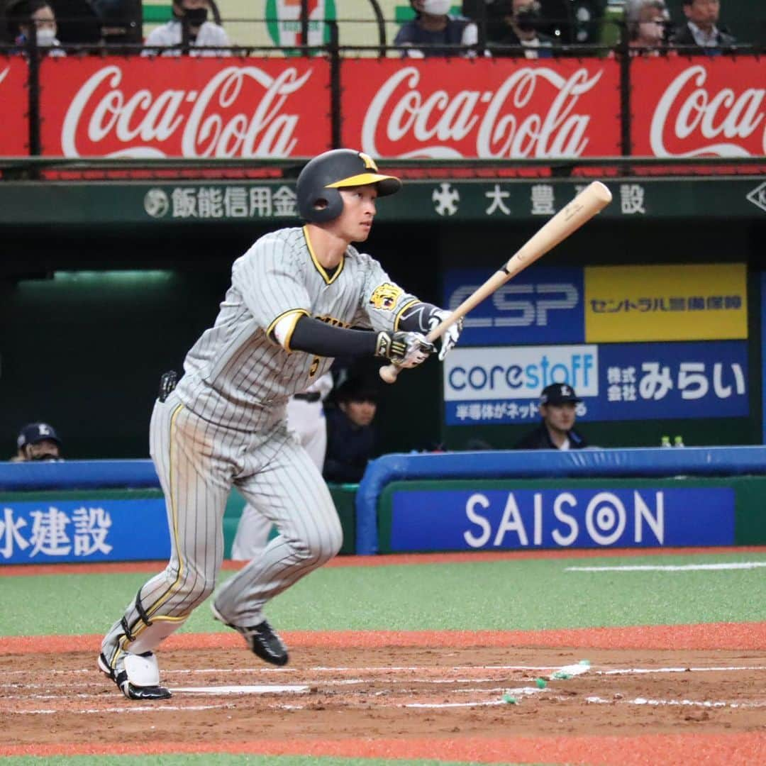 阪神タイガースさんのインスタグラム写真 - (阪神タイガースInstagram)「3月21日 西武戦、本日の試合の様子です！ #西純矢 選手 #西勇輝 選手 #村上頌樹 選手 #梅野隆太郎 選手 #近本光司 選手 #木浪聖也 選手 #森下翔太 選手 #島田海吏 選手 #ヨハンミエセス 選手 #阪神タイガース  #ARE」3月21日 17時48分 - hanshintigers_official