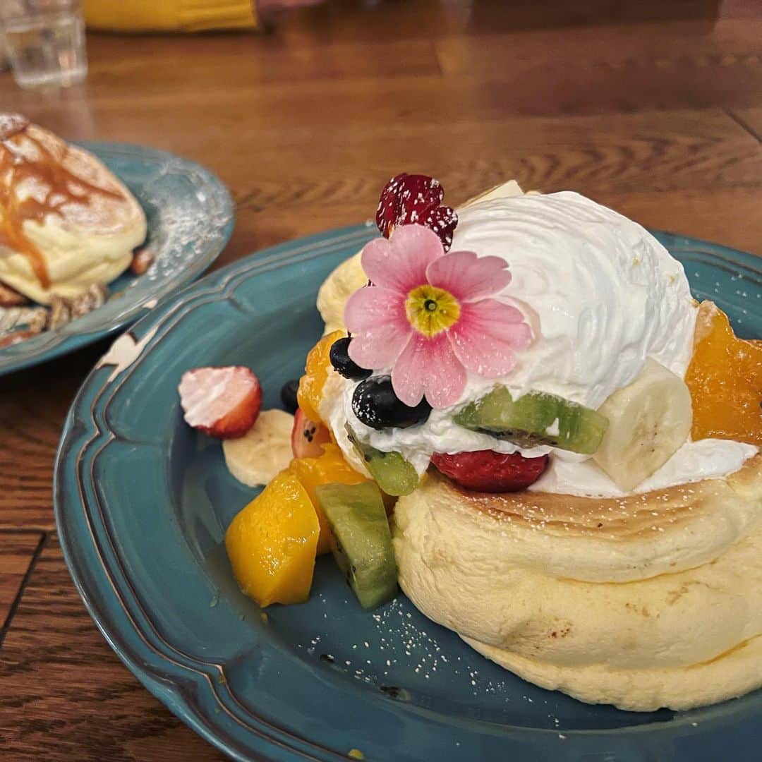 中村愛さんのインスタグラム写真 - (中村愛Instagram)「🥞♡ ・ ・ ・ #パンケーキ 🥞も たくさん 食べたっけ😙\(//∇//)\笑  #espressodworks  好きなんだよなぁ😚❣️  脳内、常に甘いもの😇 (｀・ω・´)」3月23日 15時38分 - nakamuramura_ai