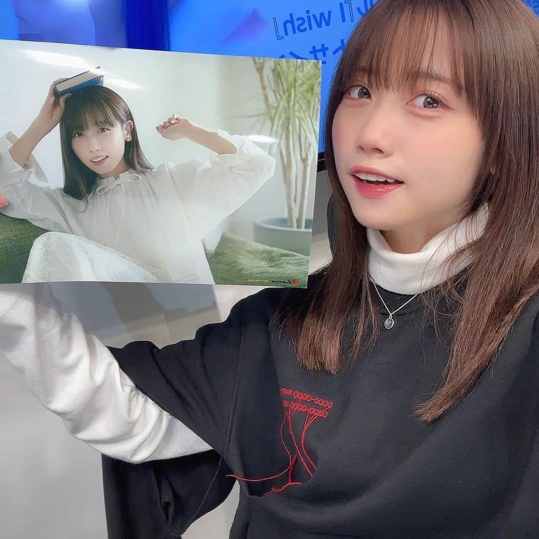 来栖りんさんのインスタグラム写真 - (来栖りんInstagram)「オンラインリリースイベント第2弾、今回も沢山のご応募ありがとうございました！  追加のリリイベも決まりなんと大阪、名古屋にも行くよ！お待たせしました！！  そして「I wish」が4/6(木)0時より各音楽配信サイトにて先行配信決定です！ また本日よりApple MusicのPre-addと SpotifyのPre-saveが開始！ 早く聴いてもらいたくてうずうずしてます……お楽しみに！」3月24日 21時13分 - ringring_rin