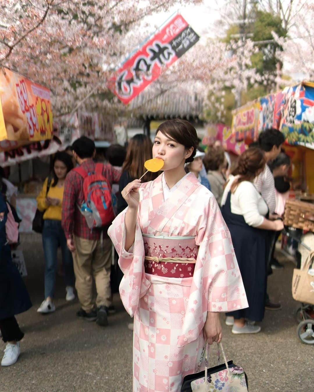 ののさんのインスタグラム写真 - (ののInstagram)「📸2018年撮影🌸 京都の桜も見に行かないと  Photographer @mantaroq   #ポートレート#京都#京都の桜#桜#さくら#さくら#そうだ京都行こう#そうだ京都へ行こう#京都観光#京都旅行#お花見#お花見スポット#円山公園#八坂神社#枝垂れ桜#着物Ｆ和服#着物ヘア#着物レンタル#着物コーディネート #kyoto#cherryblossom#kimono」3月25日 9時55分 - nonoko0309