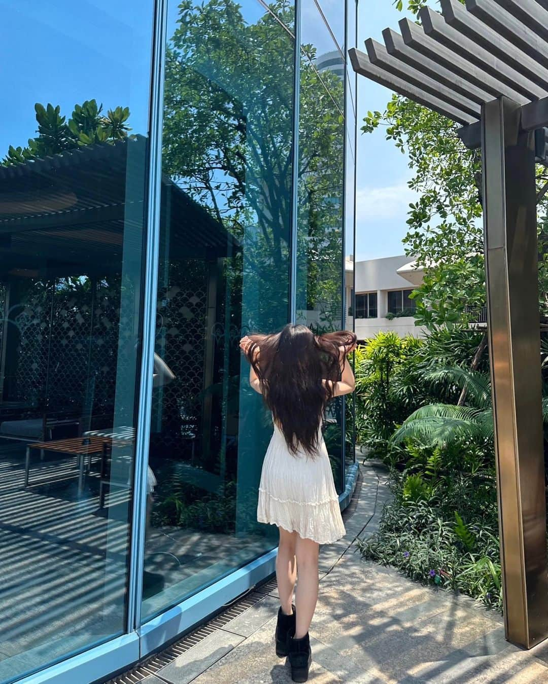 aespaさんのインスタグラム写真 - (aespaInstagram)「신발 잘못 가져와버렸다요 .   #aespa #GISELLE」3月25日 20時15分 - aespa_official