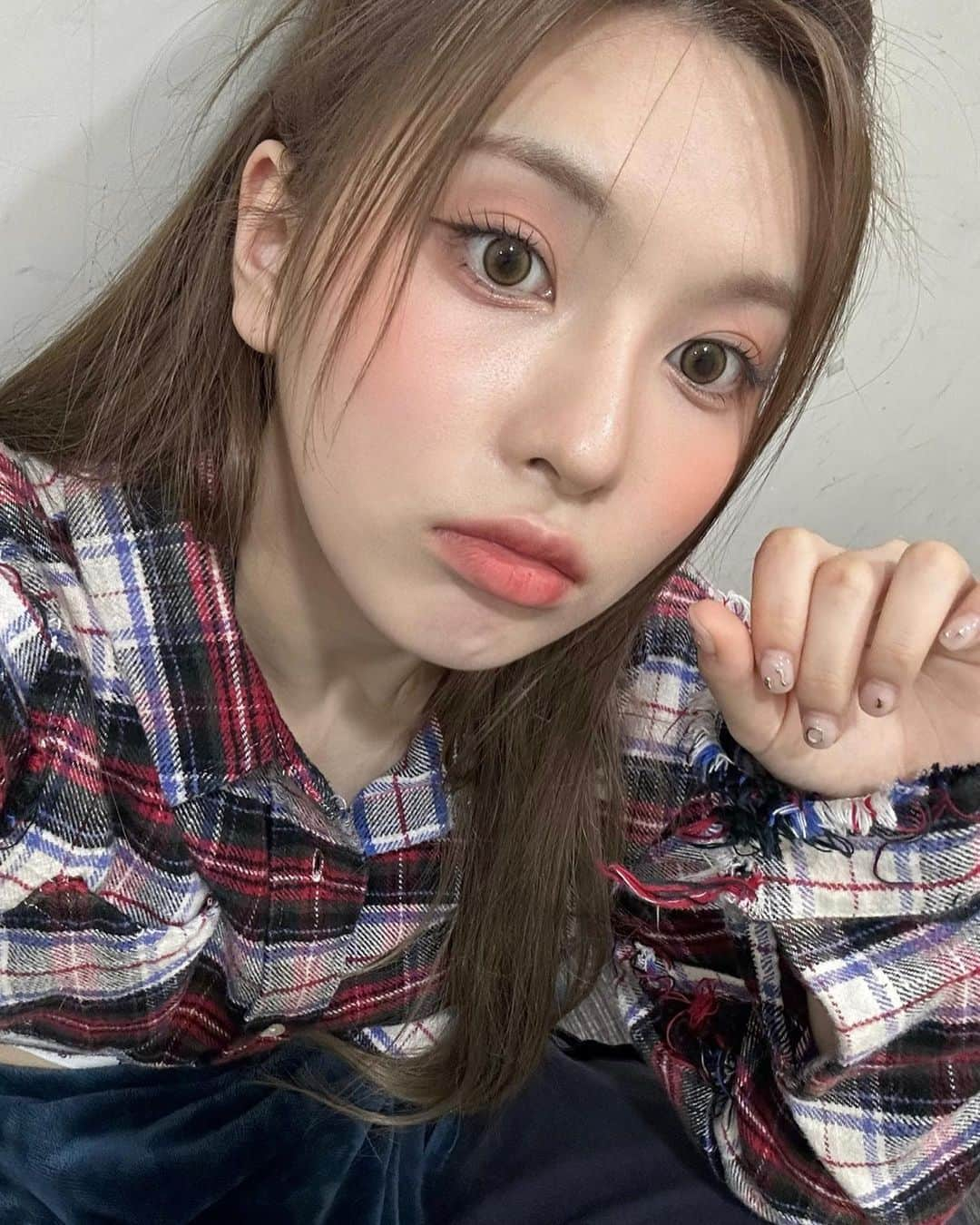 NMIXXさんのインスタグラム写真 - (NMIXXInstagram)「Love me🥺🫶💦  #NSWER #Lovemelikethis #솔스타그램 #NMIXX #엔믹스 #BAE #배이」3月27日 22時13分 - nmixx_official