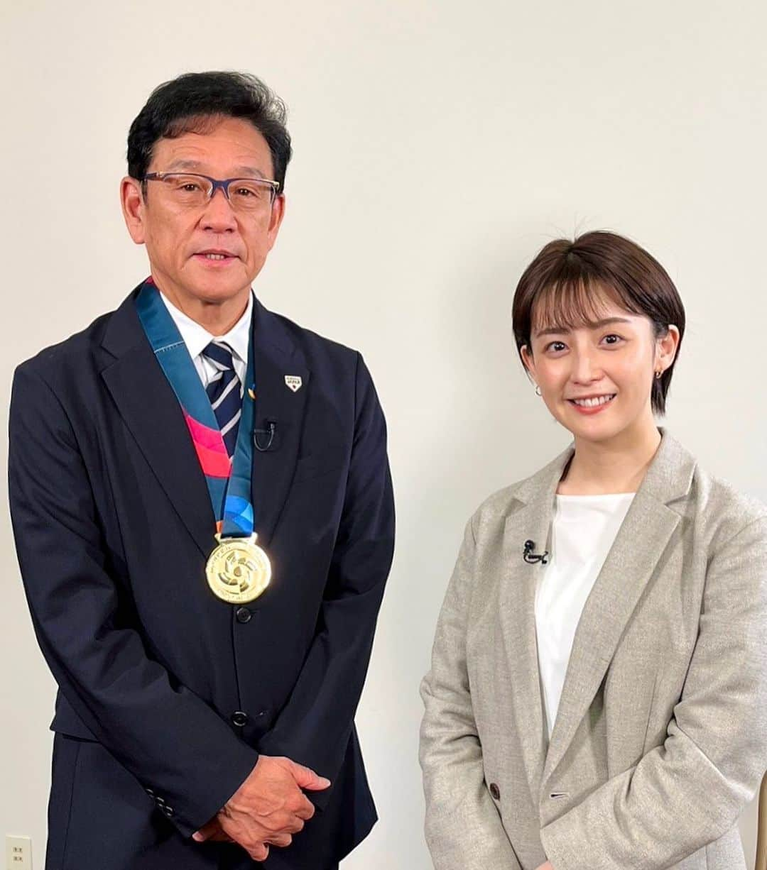 フジテレビ「プライムニュース イブニング」さんのインスタグラム写真 - (フジテレビ「プライムニュース イブニング」Instagram)「きょうのイット！は WBC日本代表を世界一に導いた栗山英樹監督に 宮司キャスターが単独インタビュー。 大谷翔平選手との秘話やWBCの裏話、これからのことについてたっぷり伺いました。 お見逃し無く！   #栗山英樹 #栗山監督 #WBC #ワールドベースボールクラシック #侍ジャパン #宮司愛海 #イット」3月28日 12時47分 - livenews_it