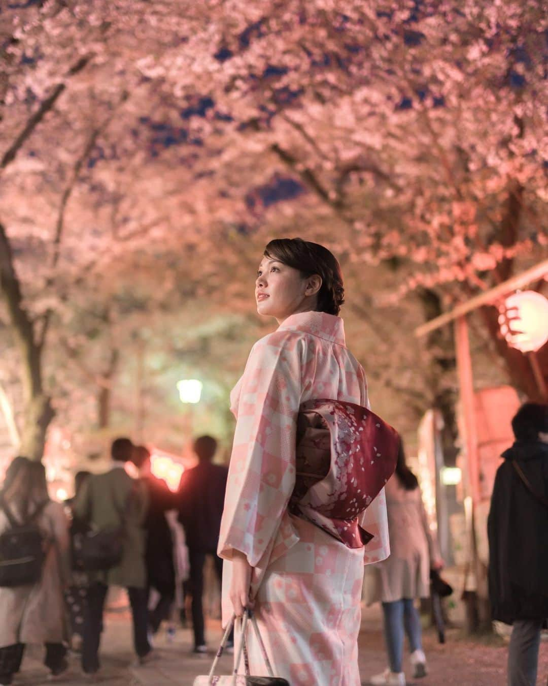 ののさんのインスタグラム写真 - (ののInstagram)「📸2018年撮影🌸  今晩は夜桜を見に行きます  Photographer @mantaroq   #ポートレート#京都#京都の桜#桜#さくら#さくら#そうだ京都行こう#そうだ京都へ行こう#京都観光#京都旅行#お花見#お花見スポット#夜桜#夜桜ライトアップ#平野神社#着物#和服#着物ヘア#着物レンタル#着物コーディネート#ソメイヨシノ #kyoto#cherryblossom#kimono」3月28日 17時30分 - nonoko0309