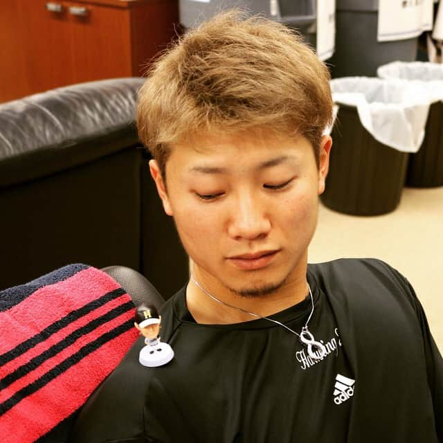 北海道日本ハムファイターズさんのインスタグラム写真 - (北海道日本ハムファイターズInstagram)「ハルキとハルキ2 #lovefighters #welovehokkaido #西川遥輝 #肩に乗ってるのは #ファンクラブ限定ガチャポン #無くなり次第終了だから #リトルハルキを早く手に入れてね」6月12日 15時02分 - fighters_official