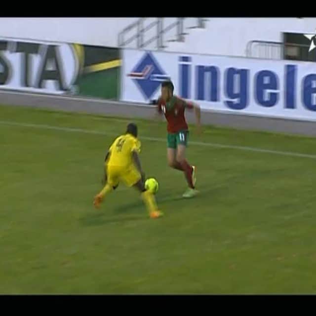 オマル・エル・カドゥーリのインスタグラム：「#AccadeOggi Il primo gol di Omar con la nazionale marocchina #MaroccoMozambico  #OnThisDay First goal of Omar with Morocco national team #MoroccoMozambique  #Aujourd'hui Le premier but de Omar avec le ressortissant marocain #MarocMozambique (staff)」